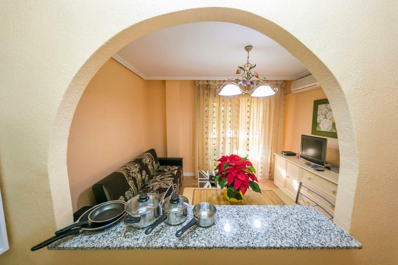 Homely Apartments Calle Apolo Торевьиа Экстерьер фото