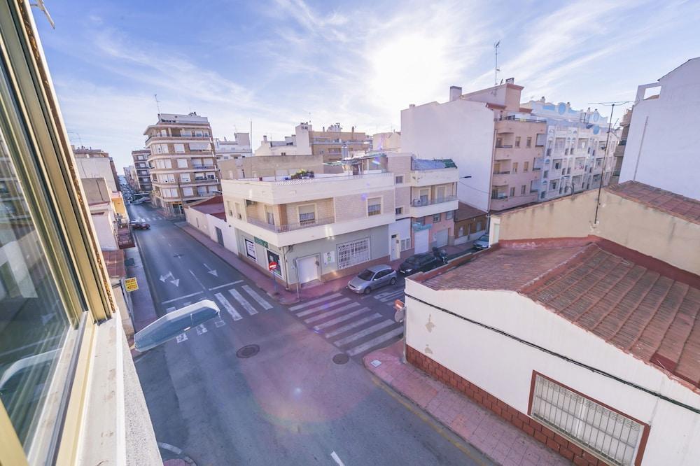 Homely Apartments Calle Apolo Торевьиа Экстерьер фото